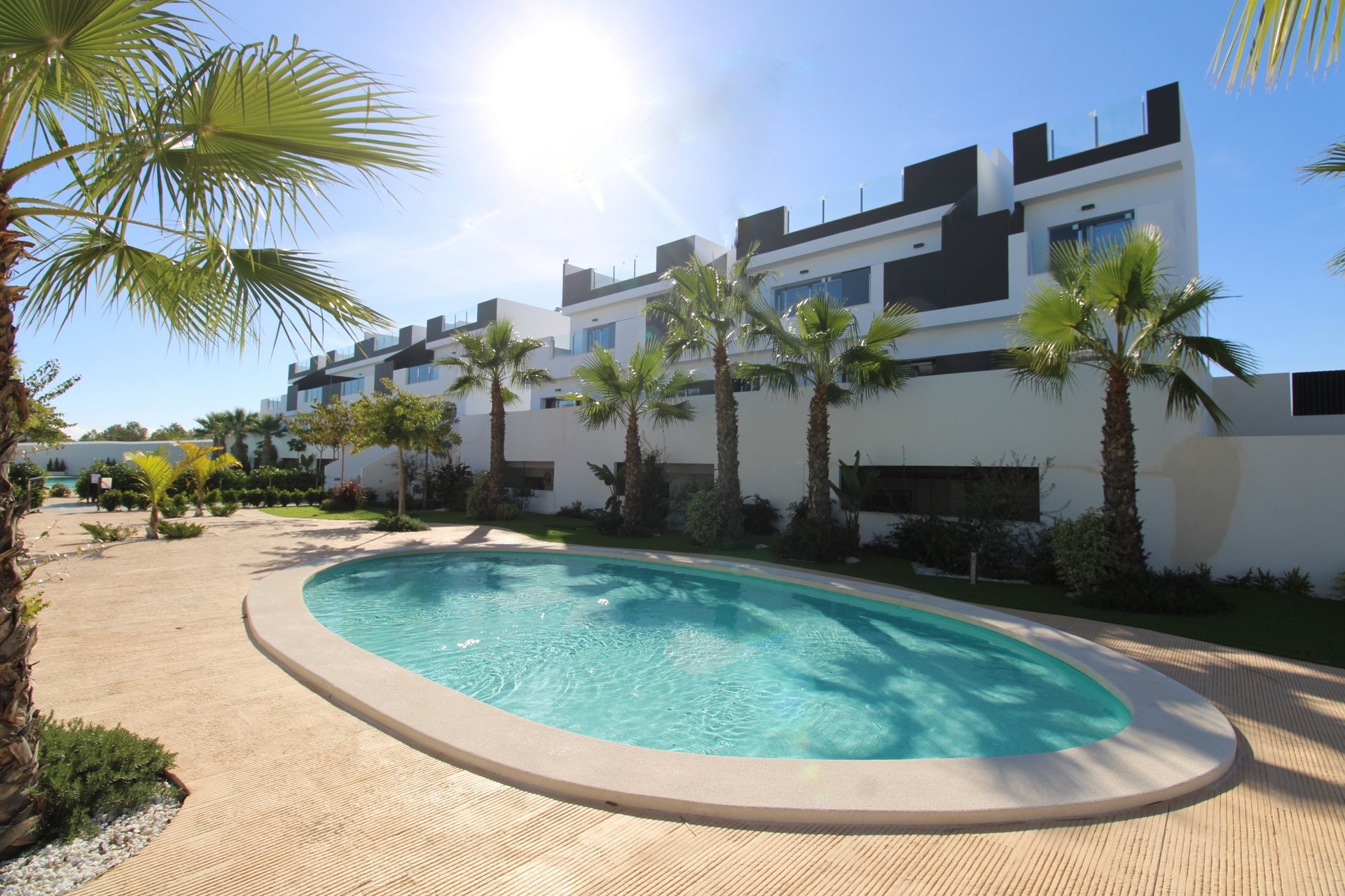 Apartament z 3 sypialniami w Los Balcones