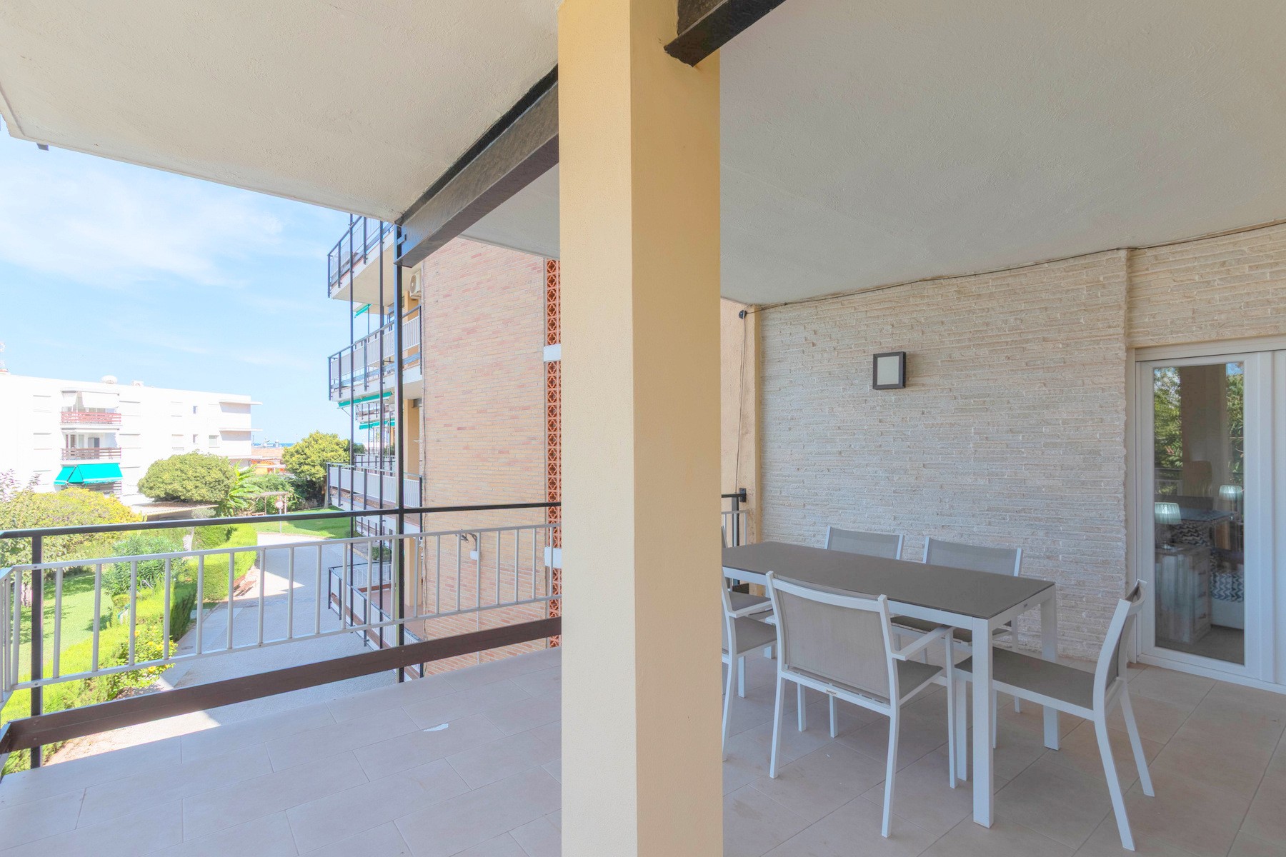 2 Bedroom Apartment in Javea