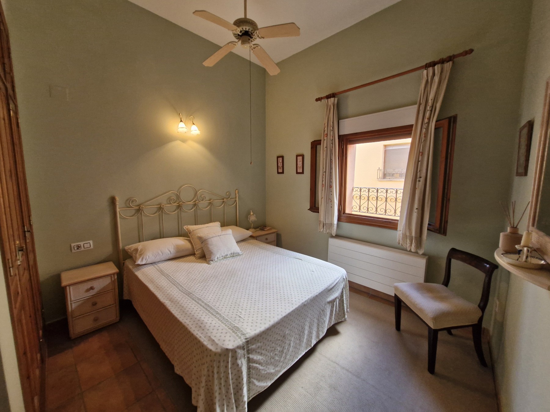 2 slaapkamer townhouse in Orba