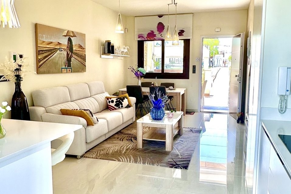 2 Bedroom Apartment in Los Balcones