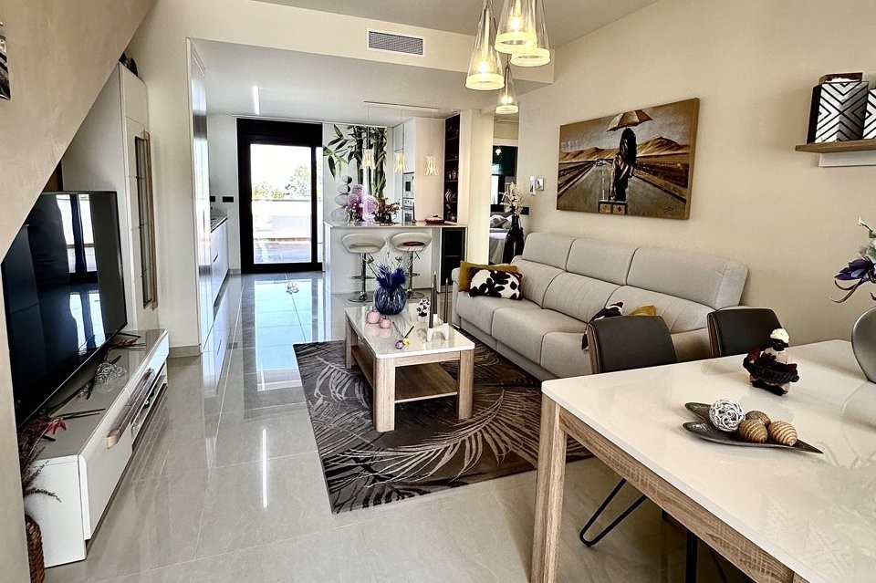 2 Bedroom Apartment in Los Balcones