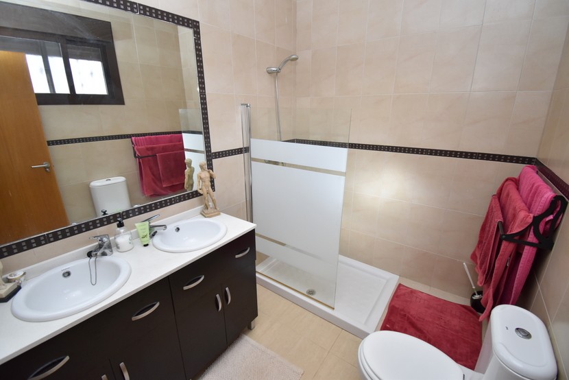 2 Bedroom Villa in Villamartin