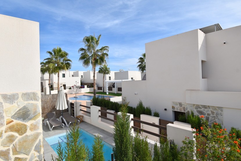 2 Bedroom Villa in Villamartin