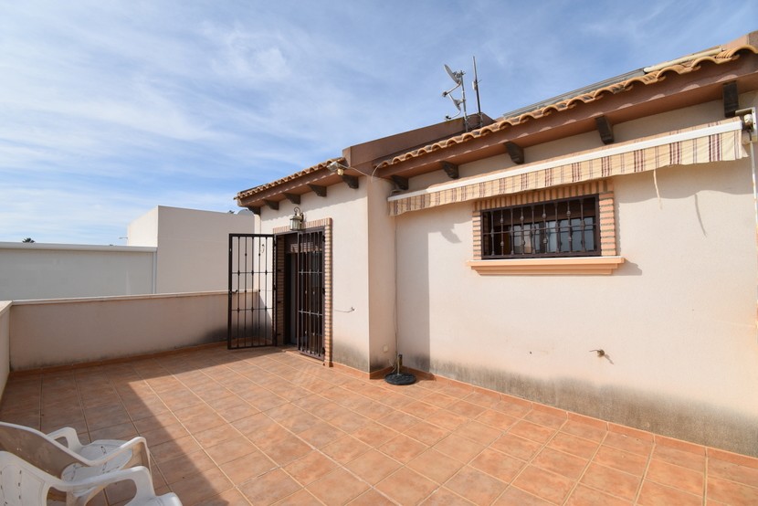 2 Bedroom Villa in Villamartin