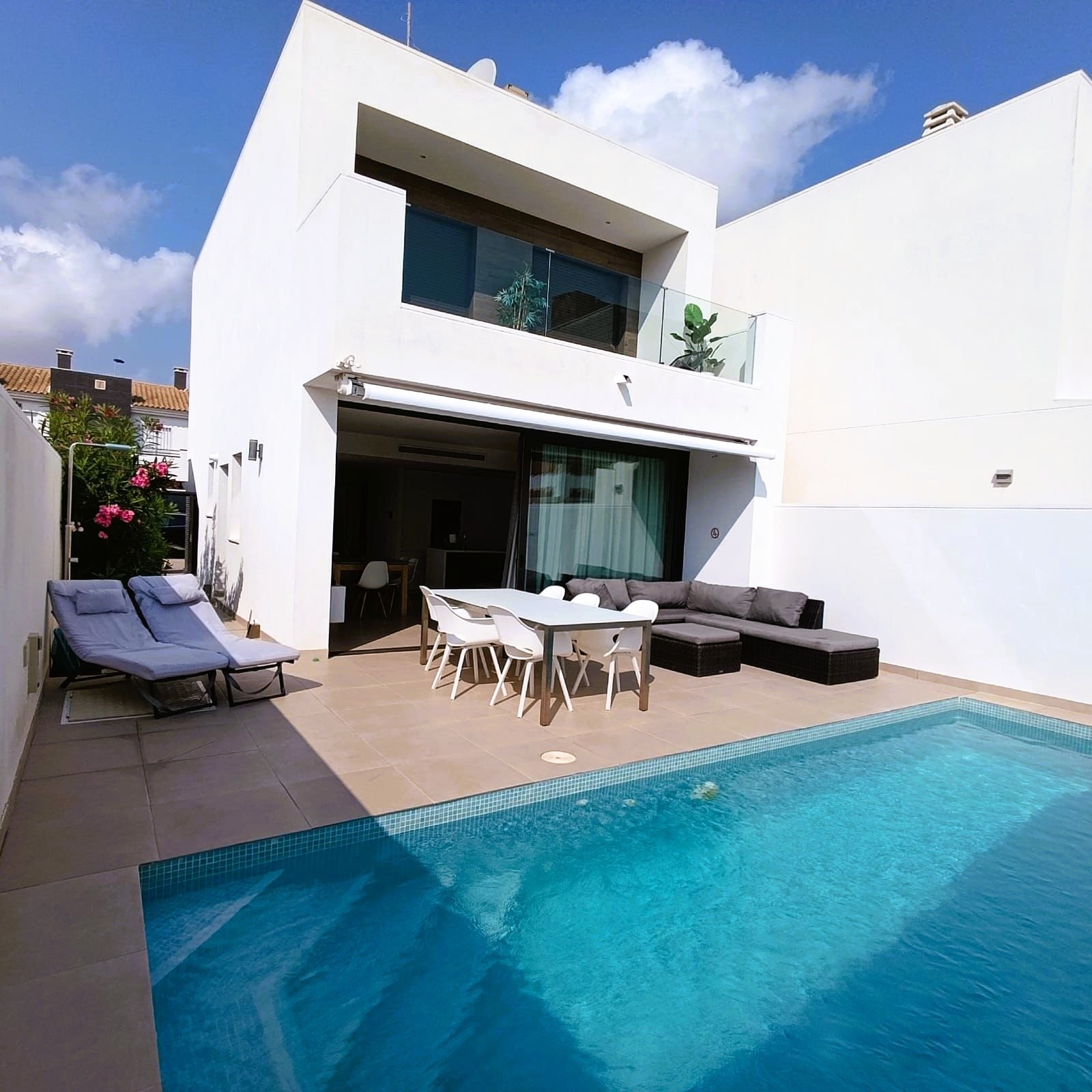 Villa mit 3 Schlafzimmern in Santiago de la Ribera