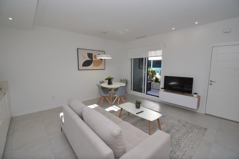 Appartement met 2 slaapkamers in Playa Flamenca