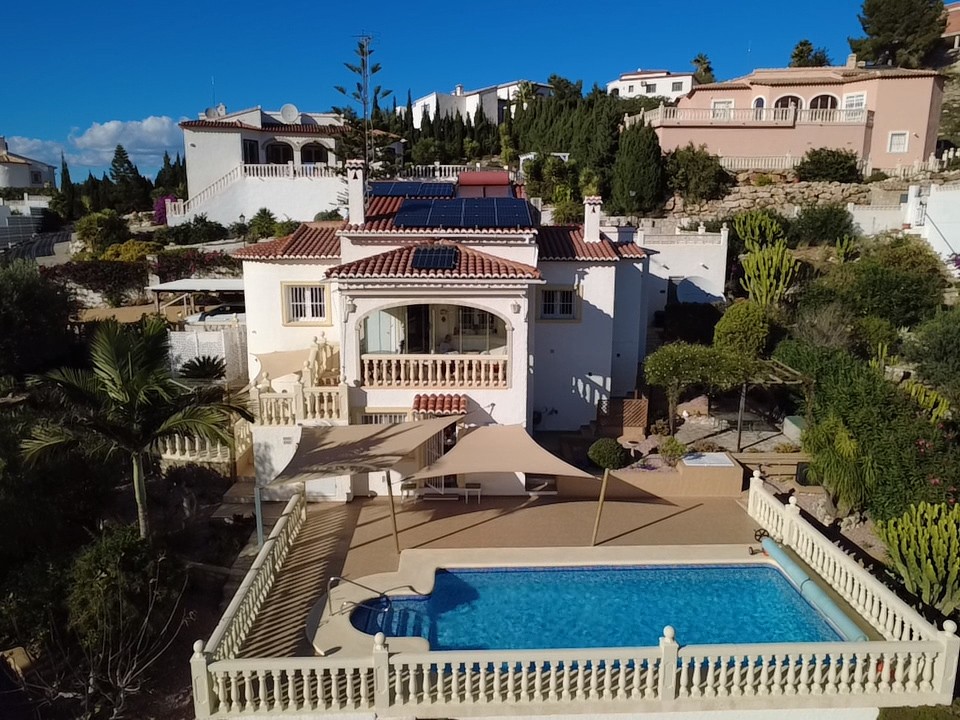 Villa mit 4 Schlafzimmern in Pedreguer