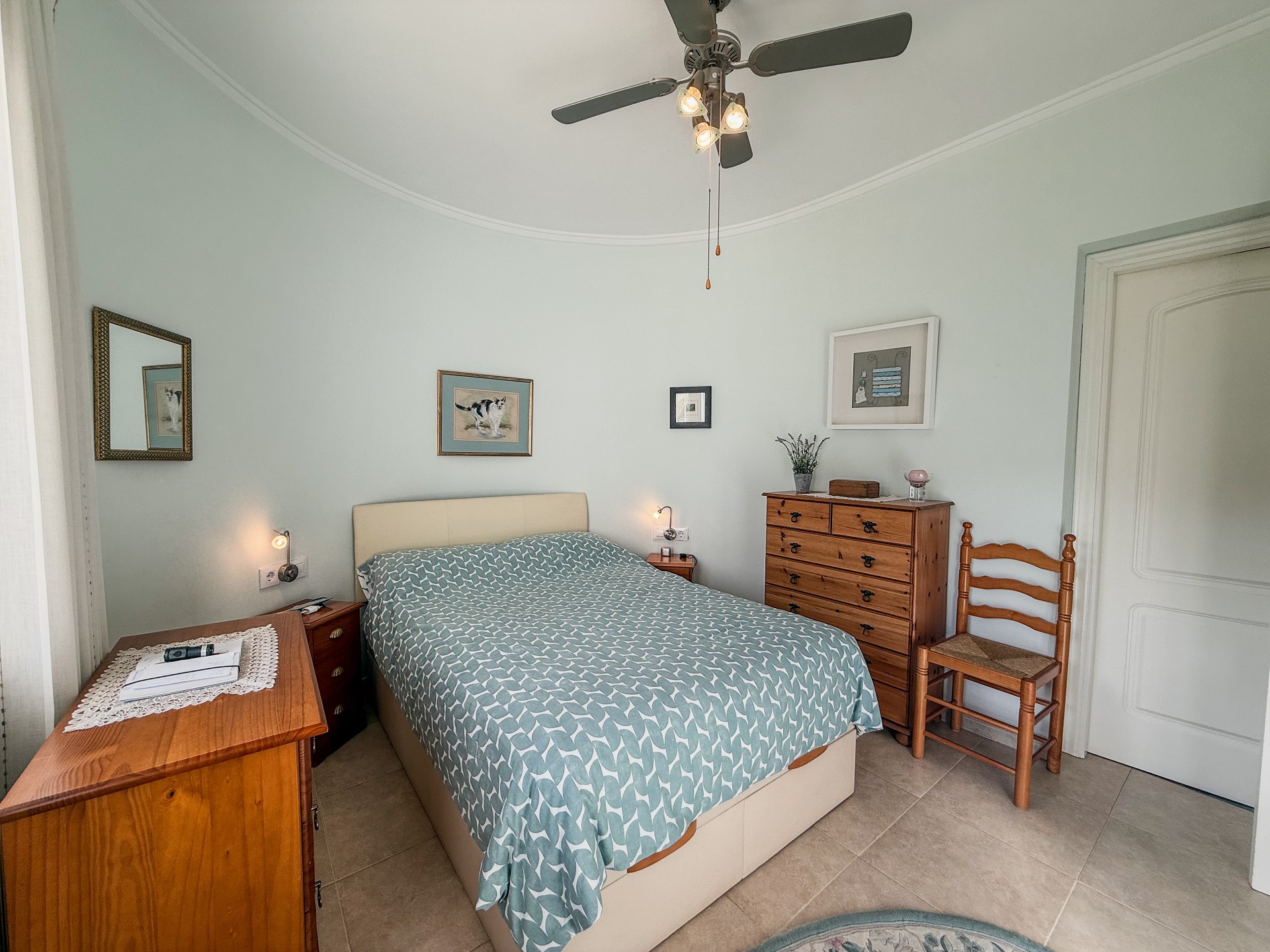 Villa mit 4 Schlafzimmern in Pedreguer