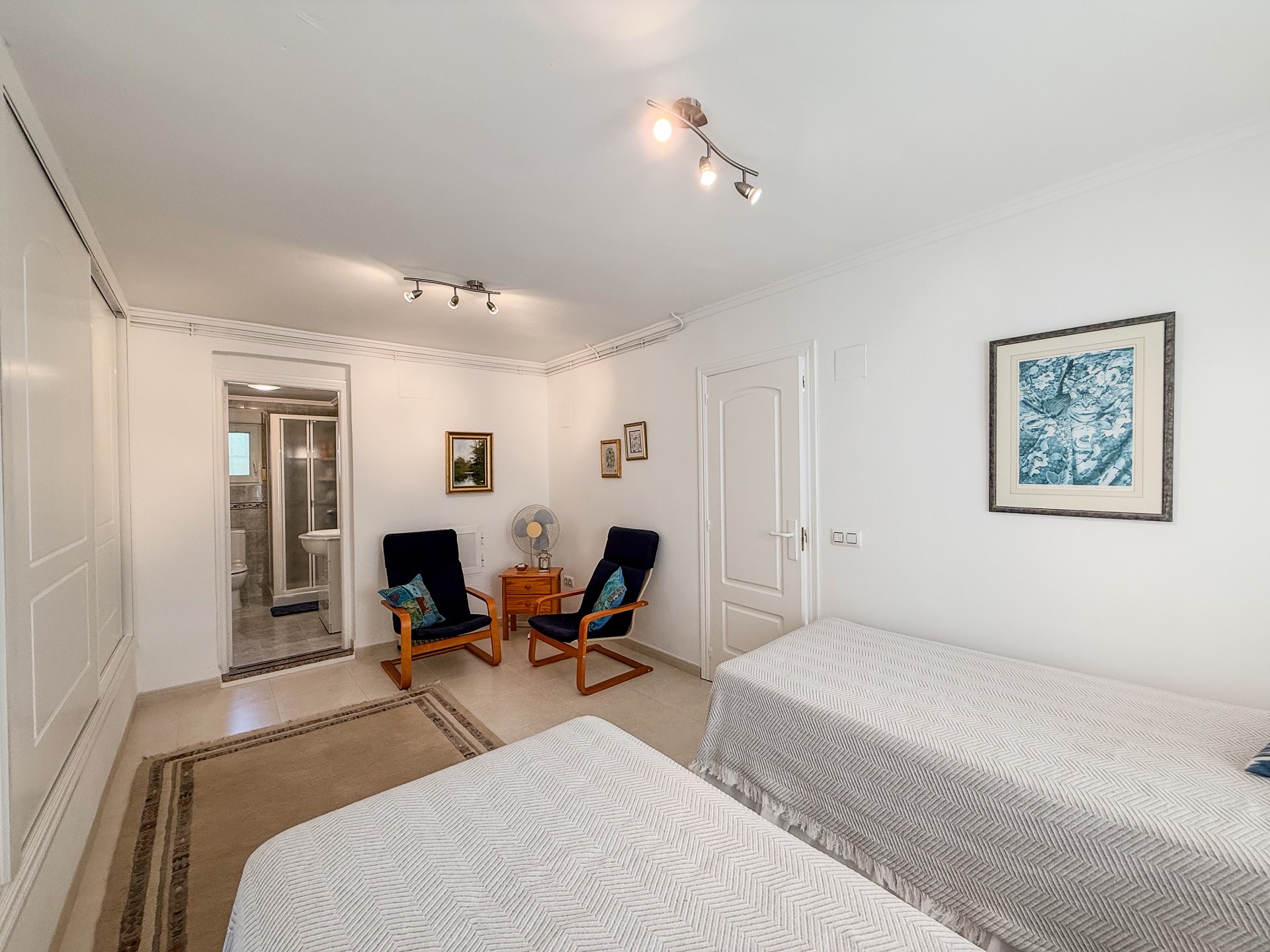 Villa mit 4 Schlafzimmern in Pedreguer