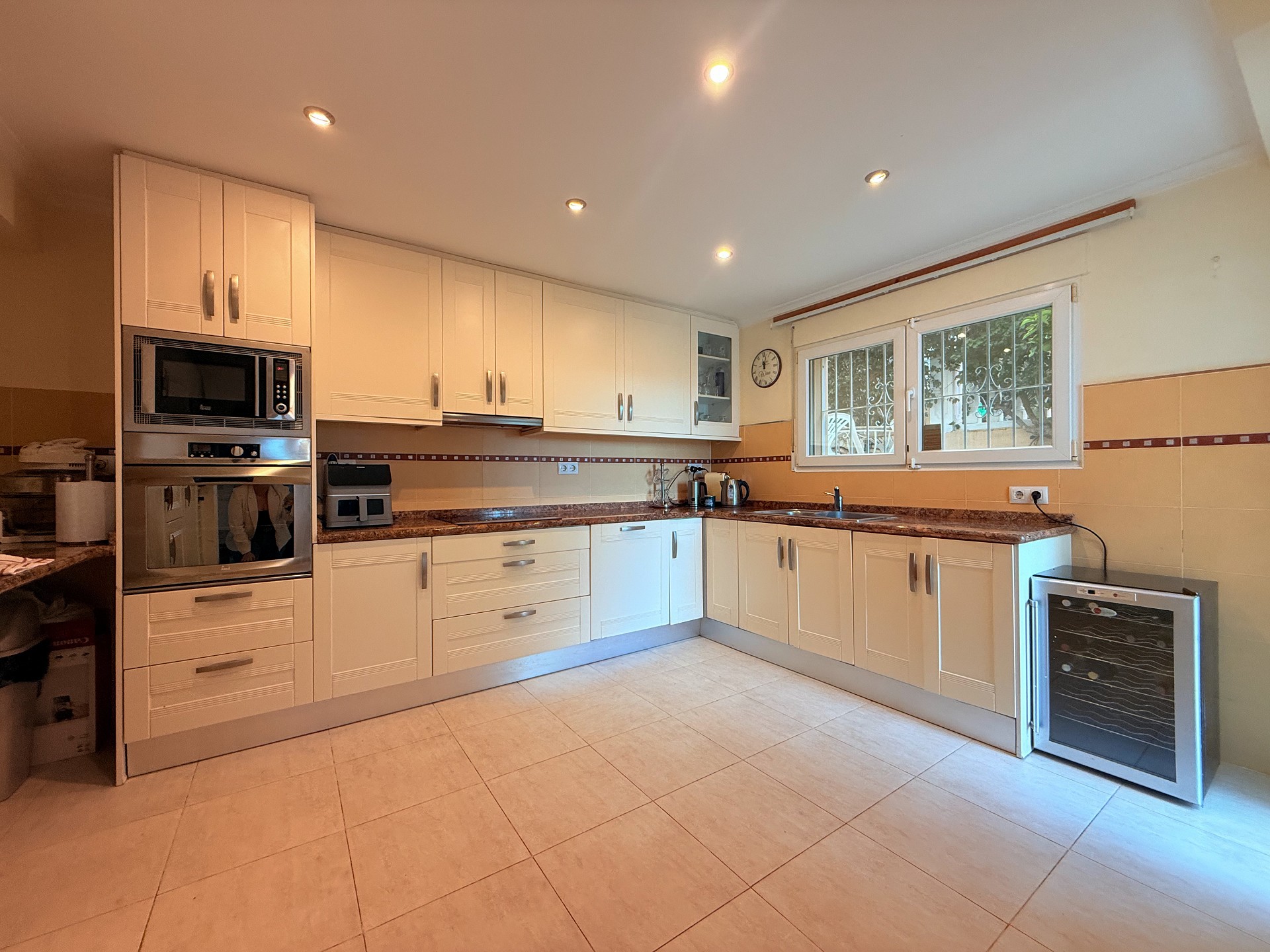 Villa mit 4 Schlafzimmern in Orba