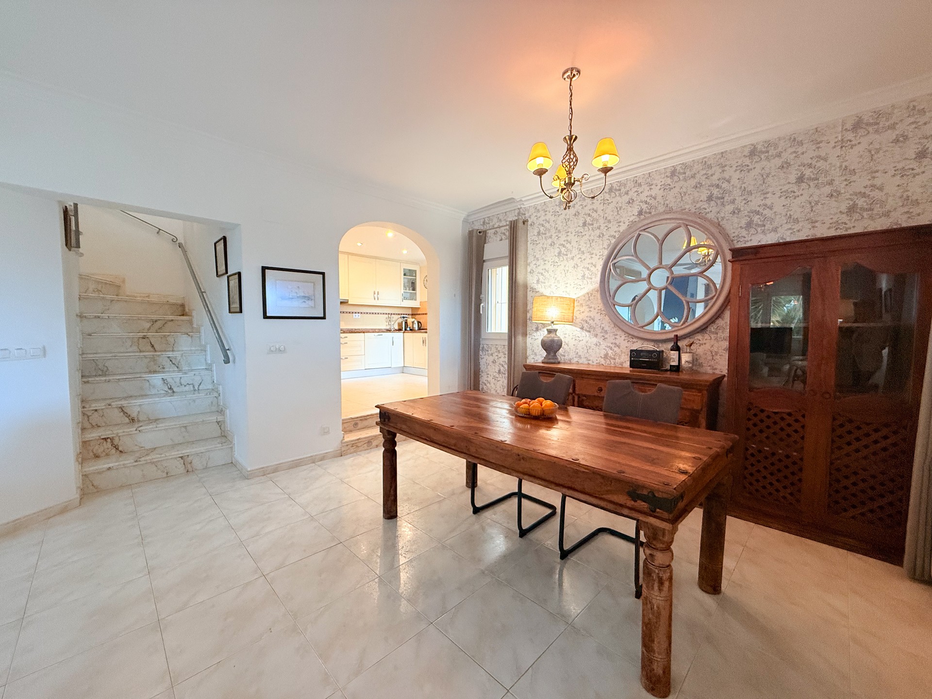 Villa mit 4 Schlafzimmern in Orba