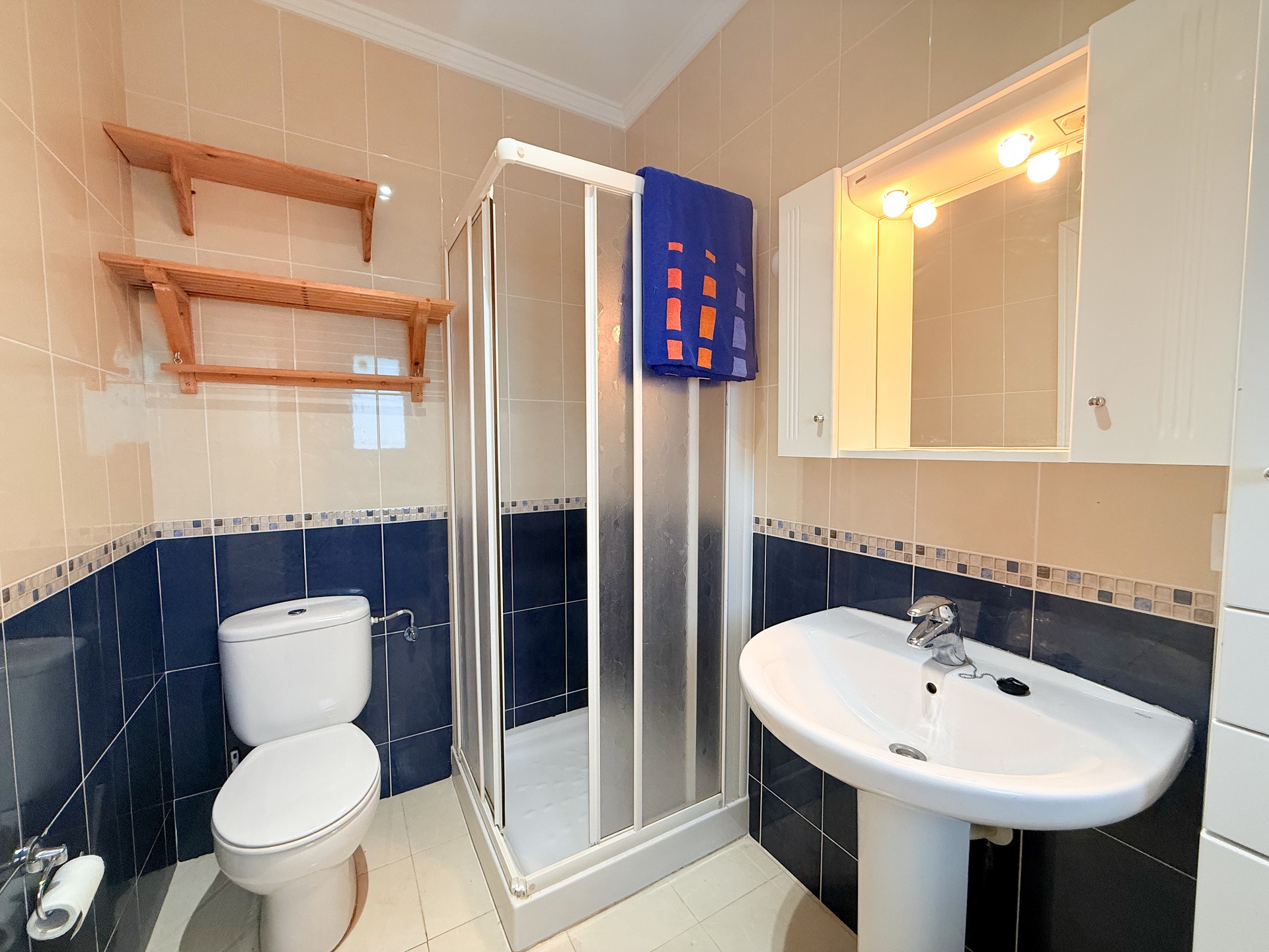 Villa mit 4 Schlafzimmern in Orba