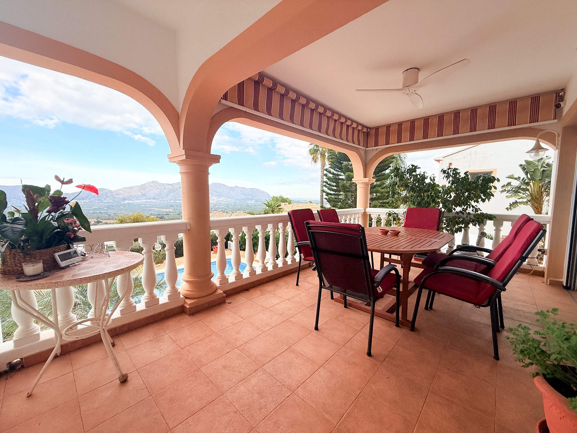 Villa mit 4 Schlafzimmern in Orba