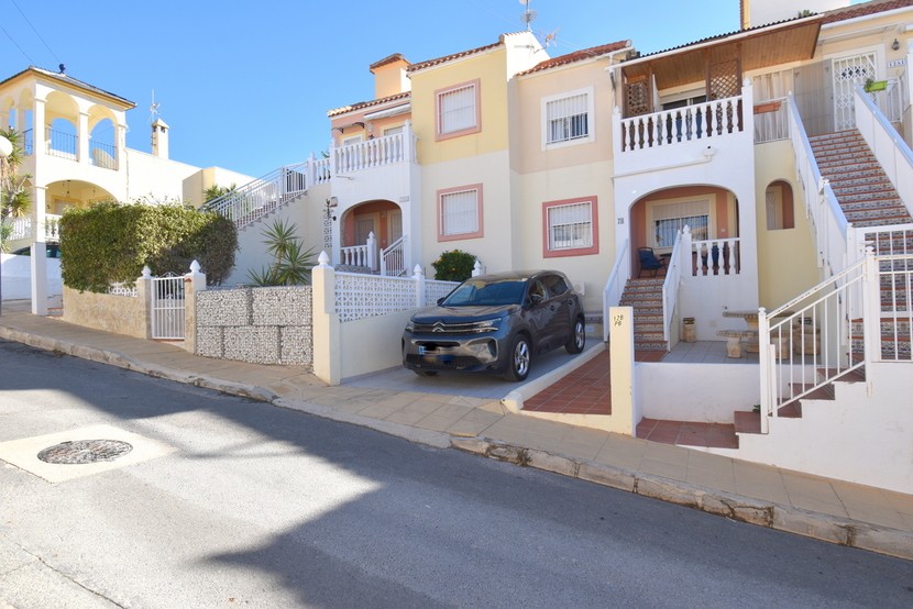 Appartement met 2 slaapkamers in Villamartin